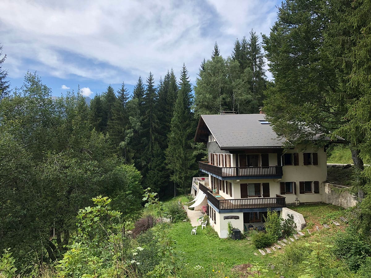 Le chalet de Haute-Savoie qui accueille le stage d'improvisation à la montagne