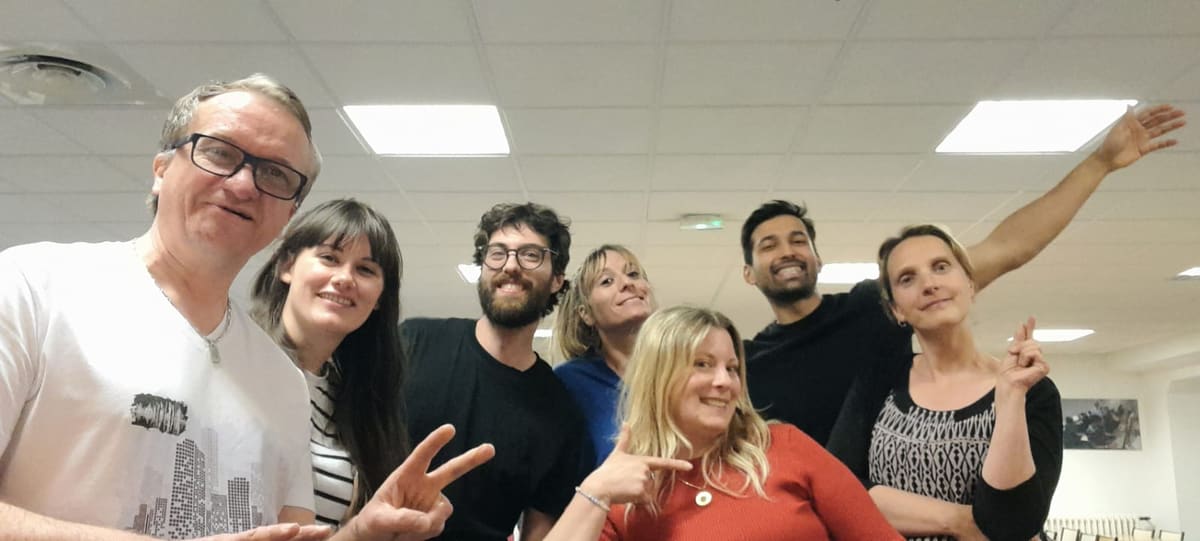 Atelier d'improvisation théâtrale animé par la Katapulte Compagnie dans un établissement scolaire